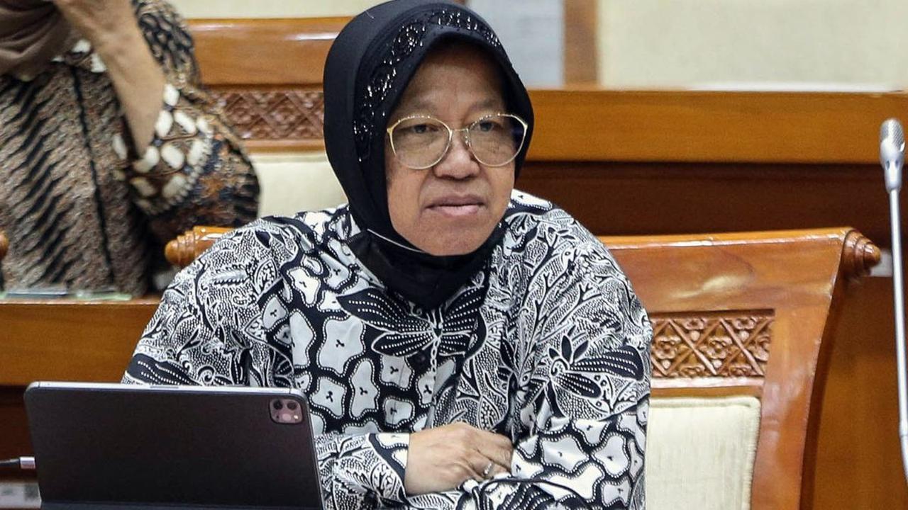 VIDEO: Sengit Mensos Risma dengan DPR soal Data Kemiskinan Tak Valid "Saya Bisa Buktikan!"