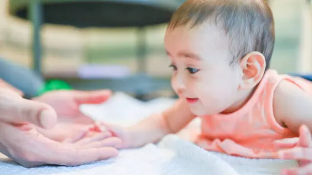 Ilustrasi Tummy Time