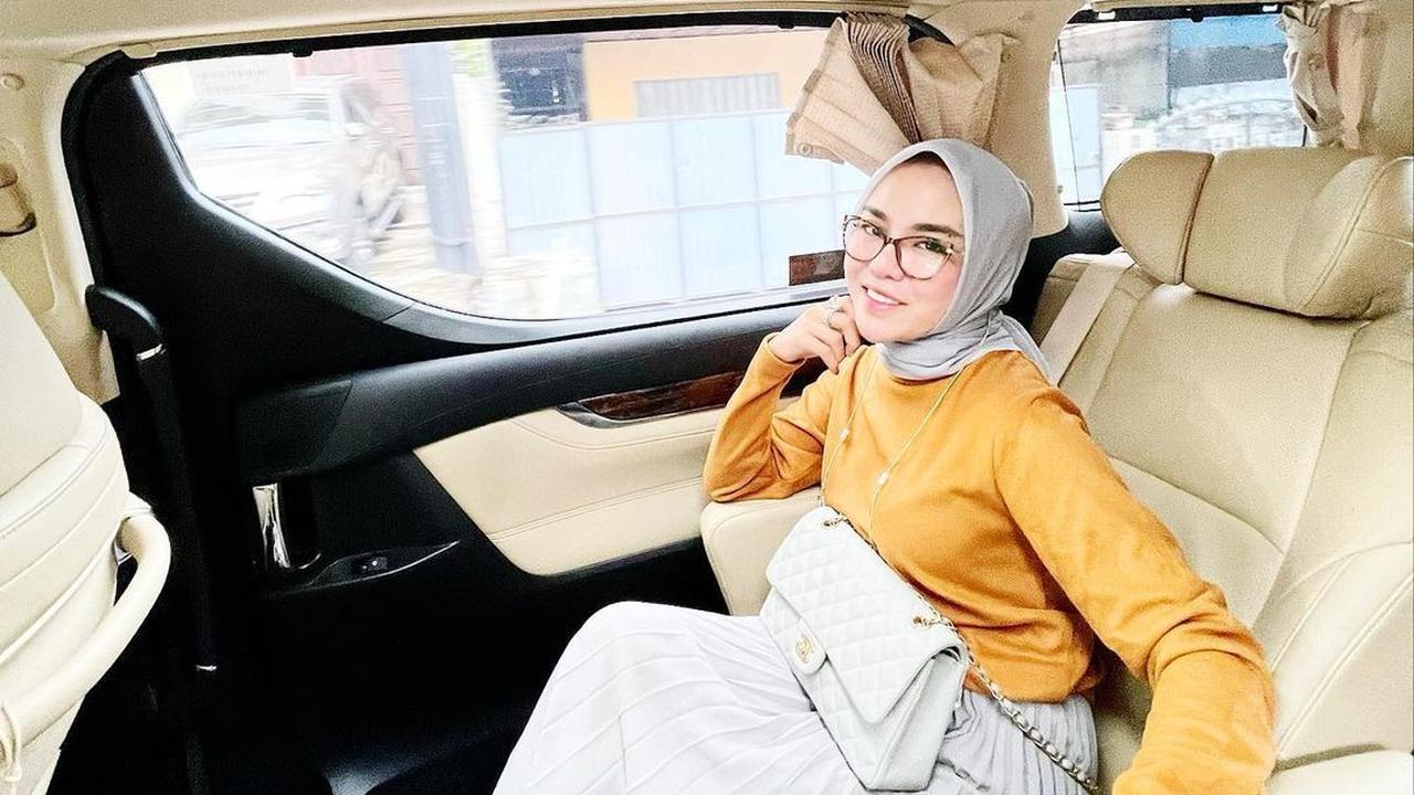 Kini Bebas, Ini Kasus yang Jadi Penyebab Medina Zein Masuk Penjara