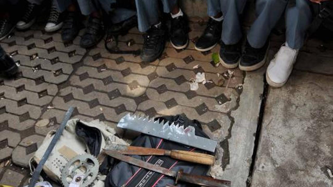 Bawa golok, siswa SMA dijaring polisi