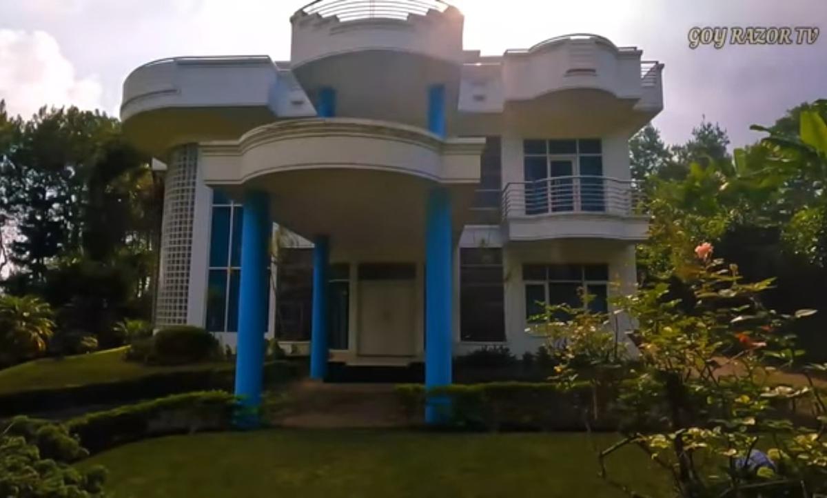 5 Potret Rumah Megah Bak Istana Ayu Azhari Sudah Lama Tak Dihuni, Perabot Lengkap dan Terawat dengan Baik