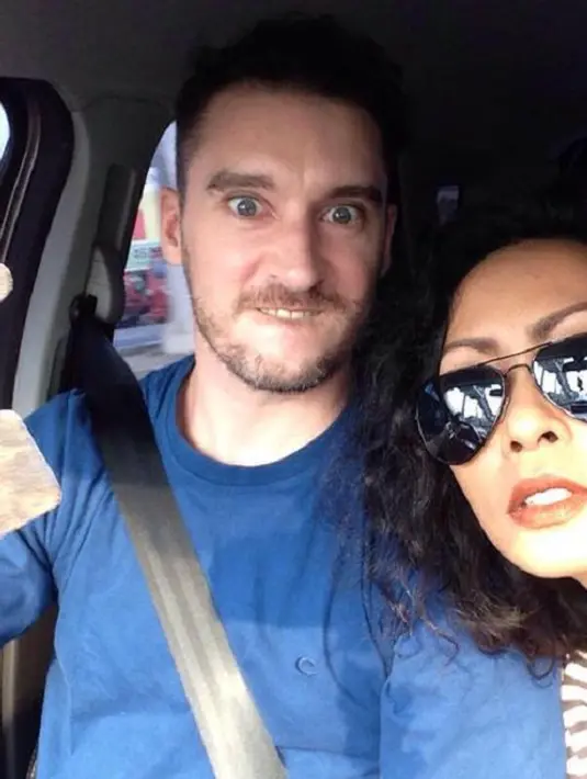 Siapa sosok Cice yang telah berhasil menaklukkan hati Jono? Cice ternyata bukan orang baru dalam kehidupan Jono. (Via Twitter/@nyep_nyep)