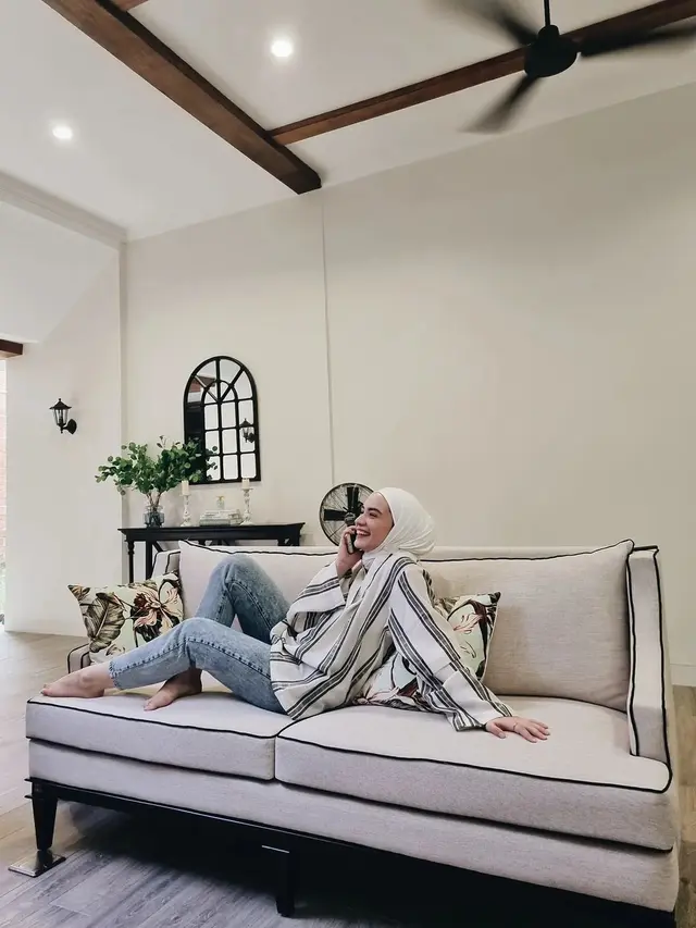 7 Potret Terbaru Rumah Arya Saloka Usai Renovasi, Tampil Mewah dengan Gaya Farmhouse