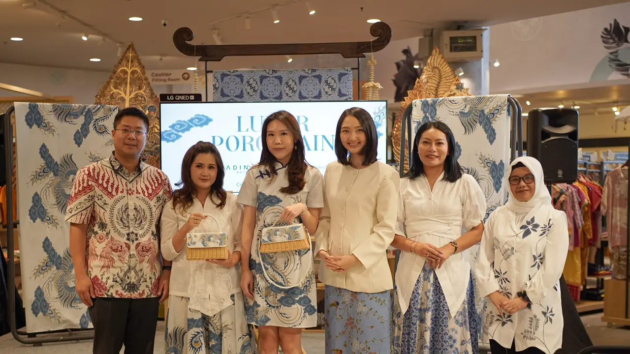 Lunar Porcelain Collection by Hadinata Batik