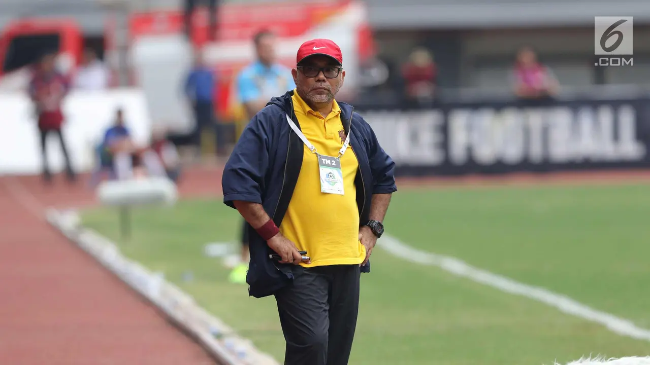 Iwan Setiawan, Pelatih Kontroversial di Indonesia