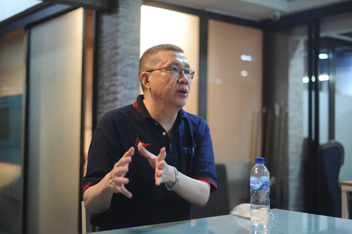 [Fimela] Hendra Martono, Sutradara film Cinta 5 Unsur