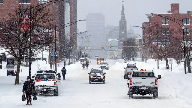 Badai Salju Ekstrem Landa New York