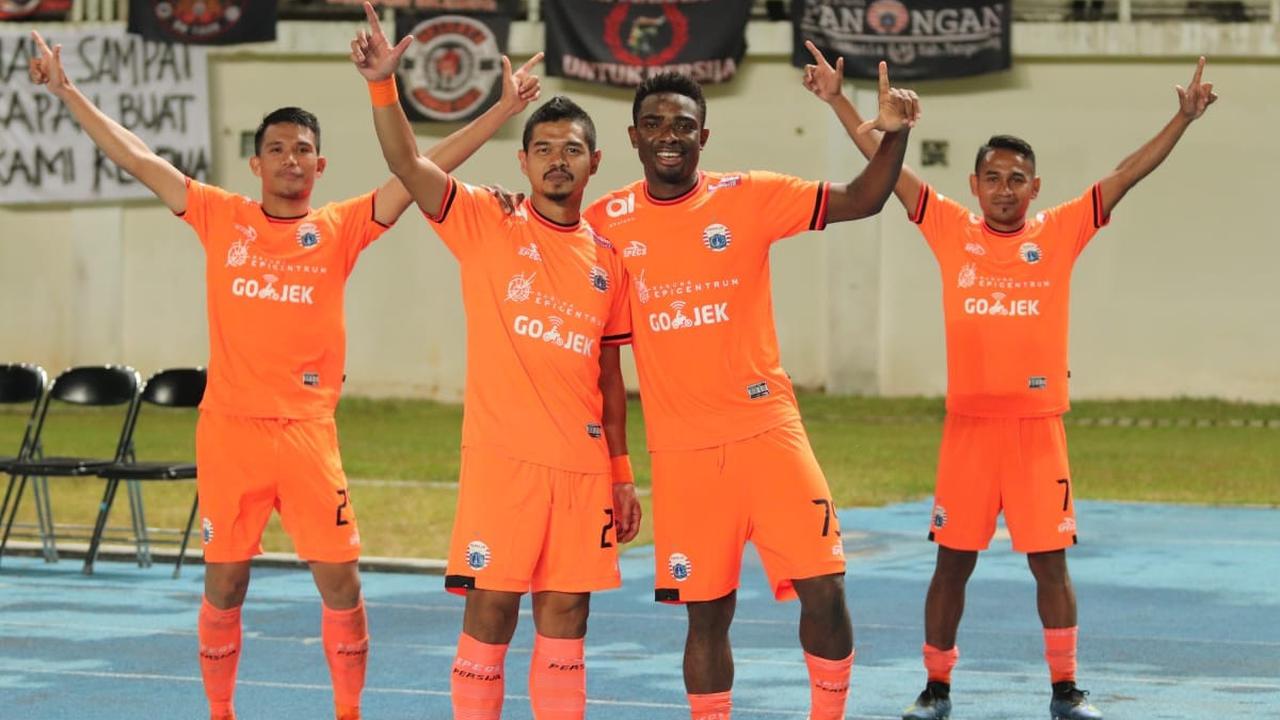 Persija, Mitra Kukar