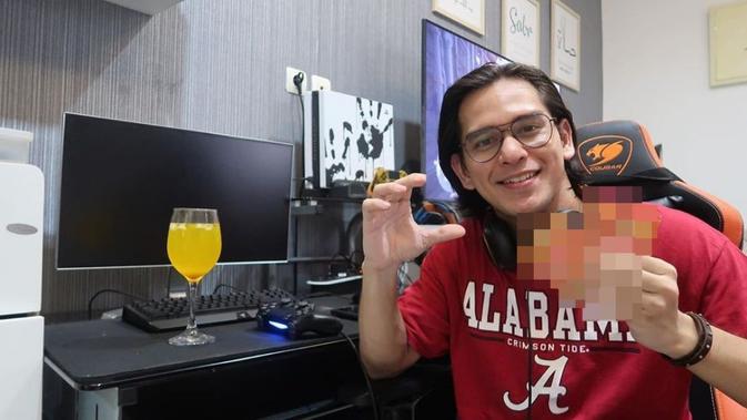 Rangga Azof. (Instagram @azofrangga)