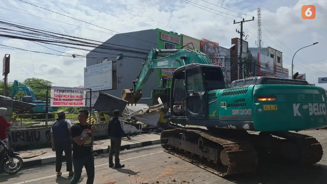 Proses eksekusi lahan di tengah Kota Makassar (Liputan6.com/Fauzan)
