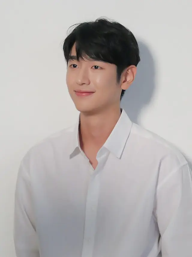 Lee Jung Jun (Foto: Instagram/right_jun_)