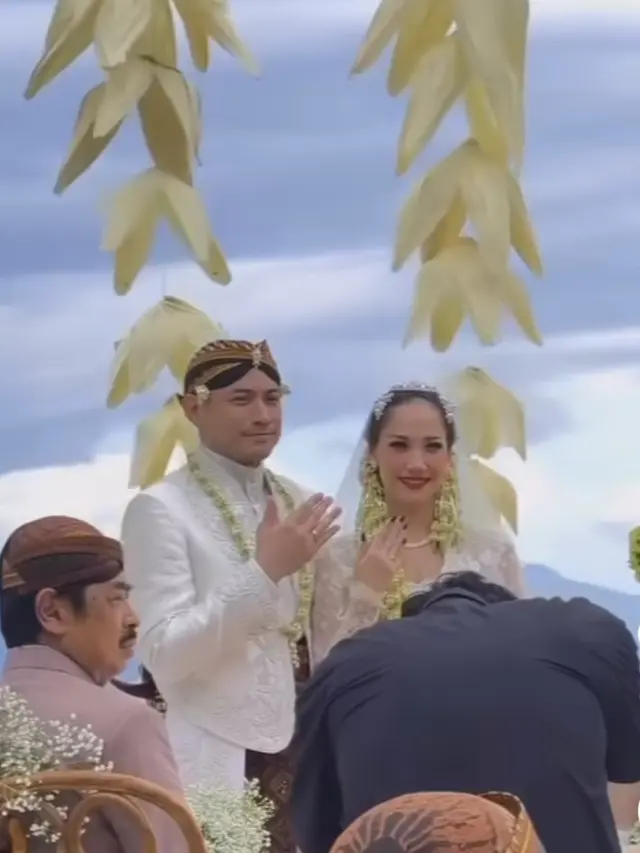 Bunga Citra Lestari dan Tiko Aryawardhana (Instagram/bcltiko)