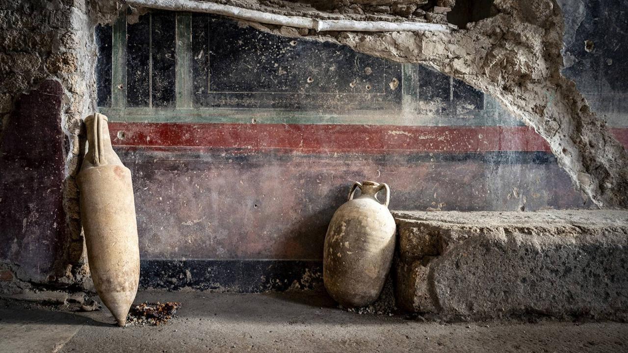 Penemuan pemaindian air panas di Kota Kuno Pompeii