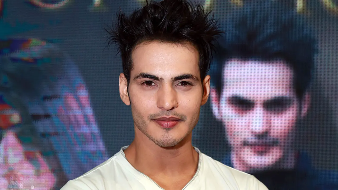 [Bintang] Ravi Bhatia