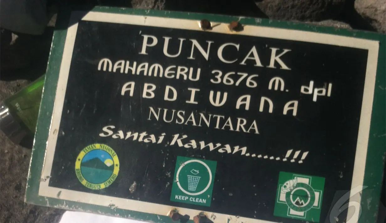 Inilah puncak tertinggi di Gunung Semeru (Liputan6.com/Andi Jatmiko).