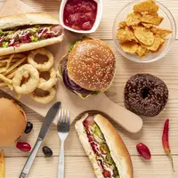 Kolesterol menjadi ancaman kesehatan yang cukup mengerikan yang diakibatkan oleh pola hidup yang tidak seimbang. (Foto: Freepik/freepik)