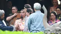 Momen Haru Siraman Al Ghazali, Didampingi Ahmad Dhani - Mulan Jameela dan Maia Estianty - Irwan Mussry