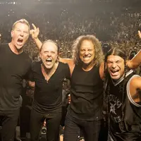 Metallica siap merilis album terbarunya. Jika tak ada halangan, album tersebut rencananya bakal rilis tahun ini. (via riffyou.com)