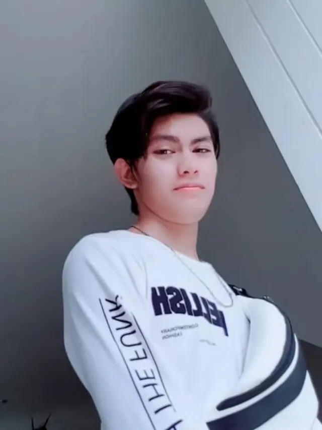 Potret terbaru Kefan Steward Jonathan. (Sumber: TikTok/kefansj_)