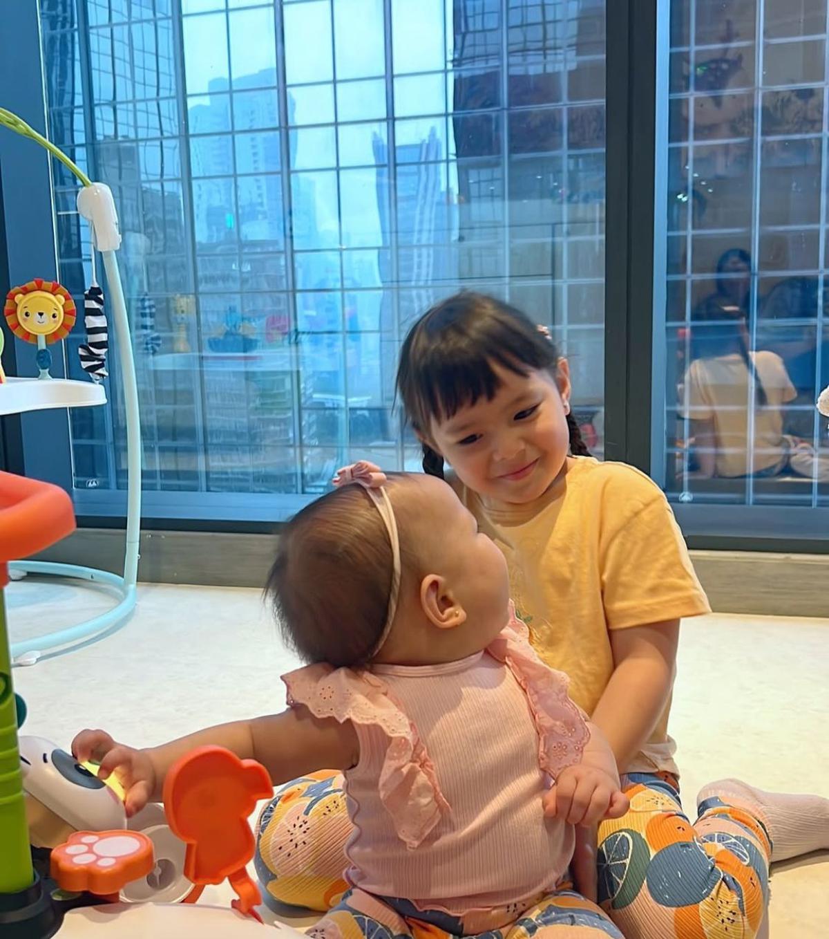 7 Potret Anak Asmirandah dan Jessica Mila Bermain Bareng, Keakrabannya Bikin Netizen Gemas