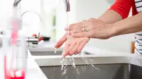 Cuci Tangan yang Anda Lakukan Salah atau Benar? Cek 5 Fakta Ini