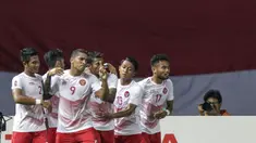 Striker Indonesia, Alberto Goncalves, melakukan selebrasi usai mencetak gol ke gawang Laos pada laga Asian Games di Stadion Patriot, Jawa Barat, Jumat (17/8/2018). (Bola.com/Peksi Cahyo)
