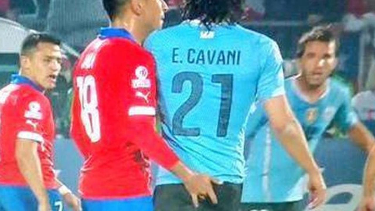 Insiden Dengan Jara, Cavani Absen Dua Pertandingan