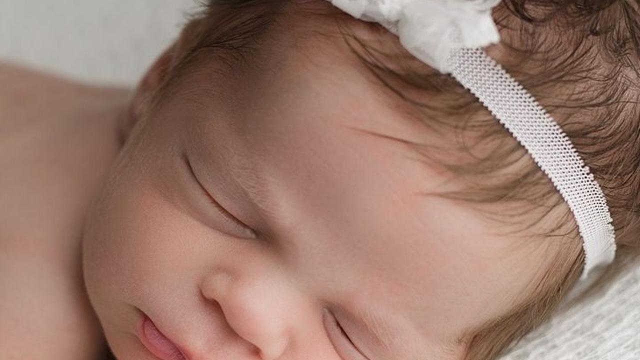 Arti Nama Bayi Perempuan Bule Modern Keren<br>