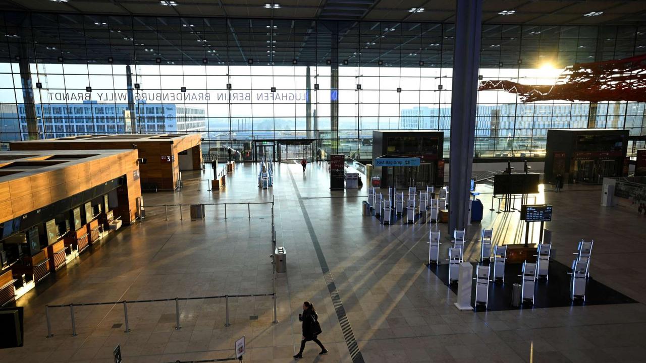 Bandara-Bandara di Jerman Lumpuh Akibat Aksi Mogok Kerja 24 Jam