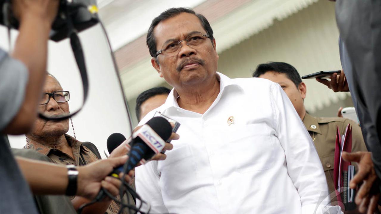 Jaksa Agung Datangi Istana Negara