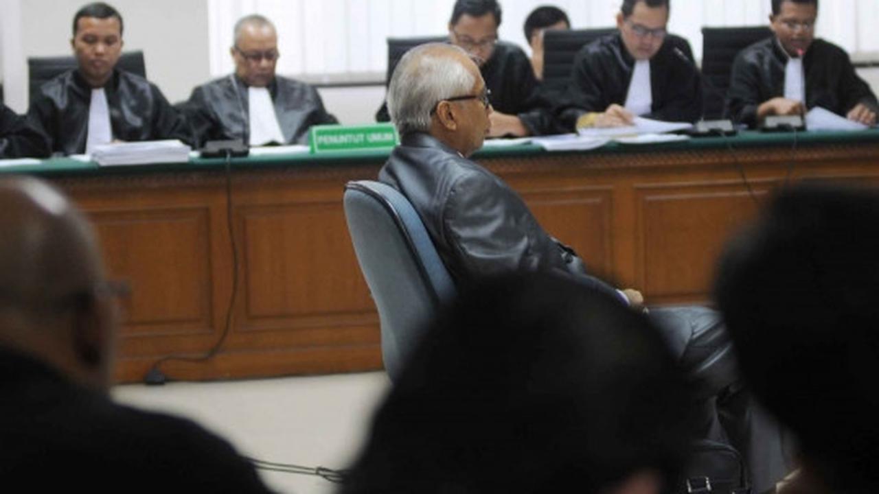OC Kaligis jalani sidang lanjutan kasus suap PTUN Medan