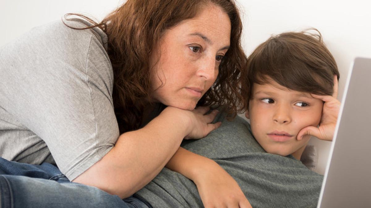 5 Strategi Mengatasi dan Mencegah Parental Burnout