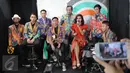 Tampil membawakan beberapa lagu andalannya, Rusak Band sukses menggoyang redaksi Liputan6.com, di Jakarta, Sabtu (23/1/2016). (Liputan6.com/Endang Mulyana)