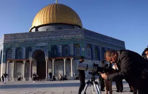 Ratusan Pemukim Ilegal Israel Serbu Kompleks Masjid Al-Aqsa