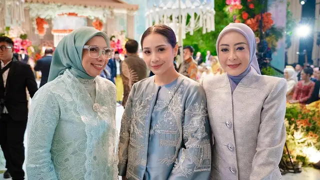 6 Gaya Seleb dan Tokoh Publik di Pernikahan Anggota MPR, Aurel Hermansyah, Nagita Slavina, hingga Selvi Ananda