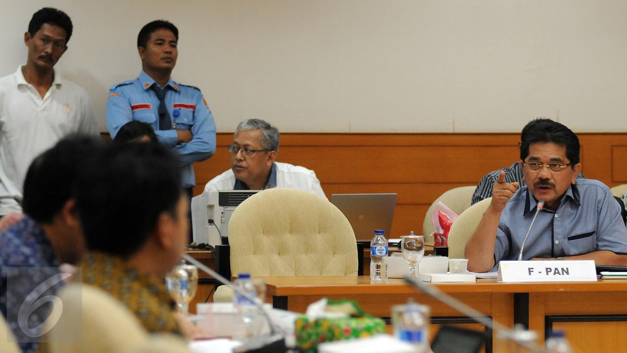 20151125-Pansus Pelindo II Cecar Tiga Pejabat JICT