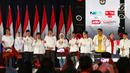Tim Kampanye Nasional Jokowi-Ma’ruf Amin usai Debat Pilpres 2019 kelima di Jakarta, Sabtu (13/4). Debat kelima merupakan debat terakhir dalam masa kampanye yang mengambil tema Ekonomi, Kesejahteraan Sosial, Keuangan dan Investasi. (Liputan6.com/Johan Tallo)