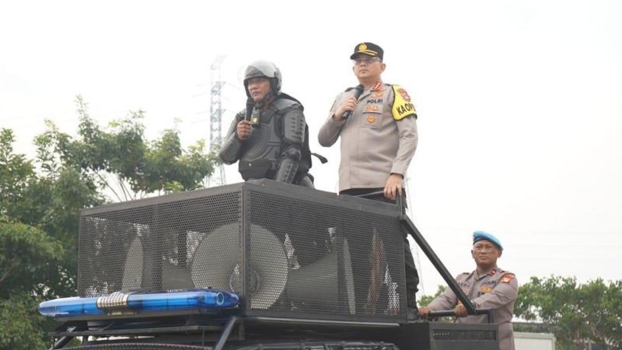 Tahukah Anda? Polrestro Jakut Gelar Pelatihan Dalmas di JIS untuk Kesiapsiagaan Unjuk Rasa