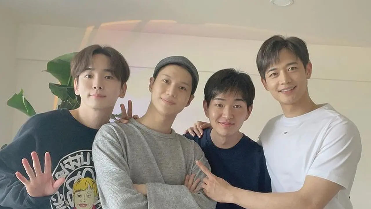 SHINee