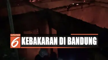 Sembilan bangunan yang terdiri dari tempat tinggal, warung makanan dan juga bengkel ludes dilalap si jago merah.