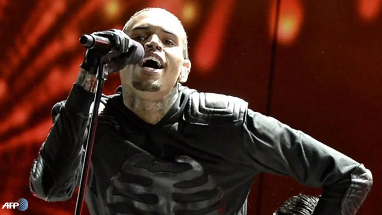 chris-brown-3-130730c.jpg