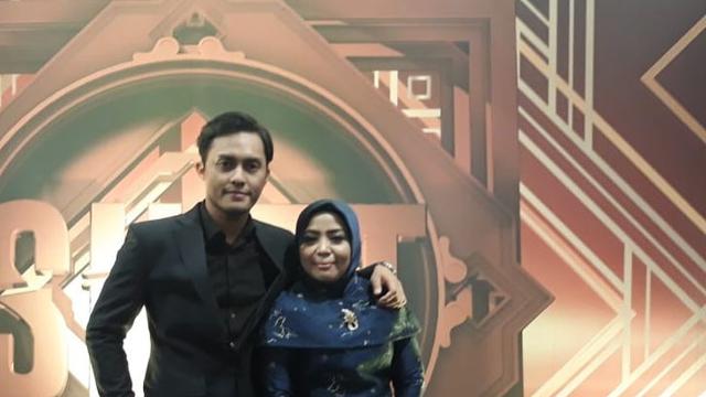 Muzdalifah dan Pacar Berondong