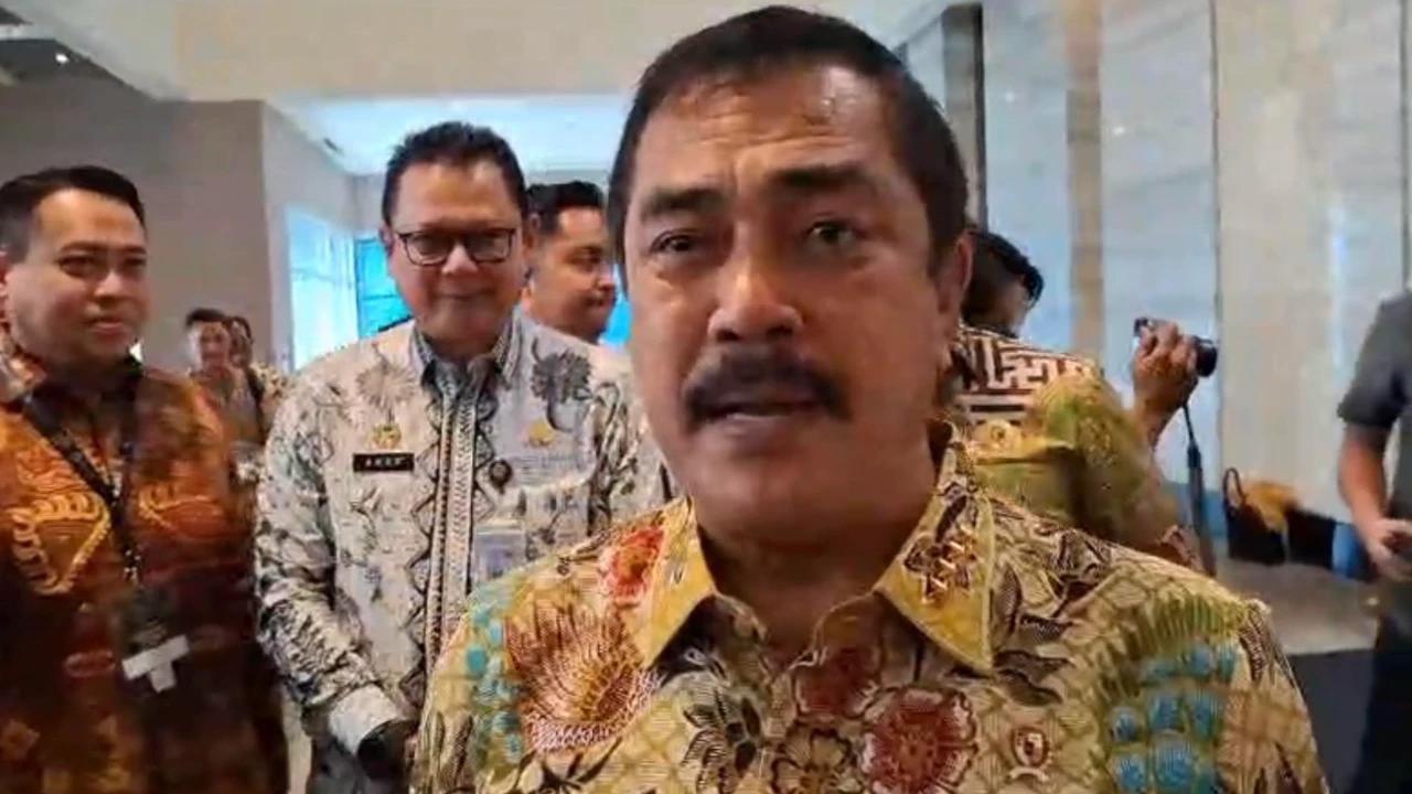 Menteri Imipas Copot Kalapas yang Paksa Napi Muslim Makan Daging Anjing