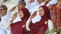 Potret Avi Basalamah di Upacara HUT RI ke-80 Perdana sebagai Istri Wabup Cianjur, Sederhana dan Syari