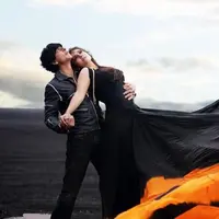 Shahrukh Khan-Kajol di film Dilwale. foto: hindustan times