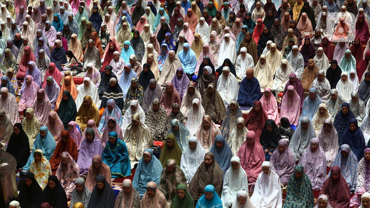 Keutamaan Tarawih Malam ke-16 Ramadhan, Dosa Diampuni dan Dijauhkan dari Api Neraka