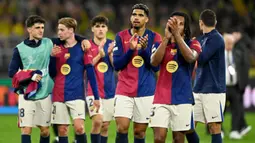 Bertandang ke markas Borussia Dortmund, Barcelona harus mengakui keunggulan tim tuan rumah dengan skor 1-3. (INA FASSBENDER/AFP)