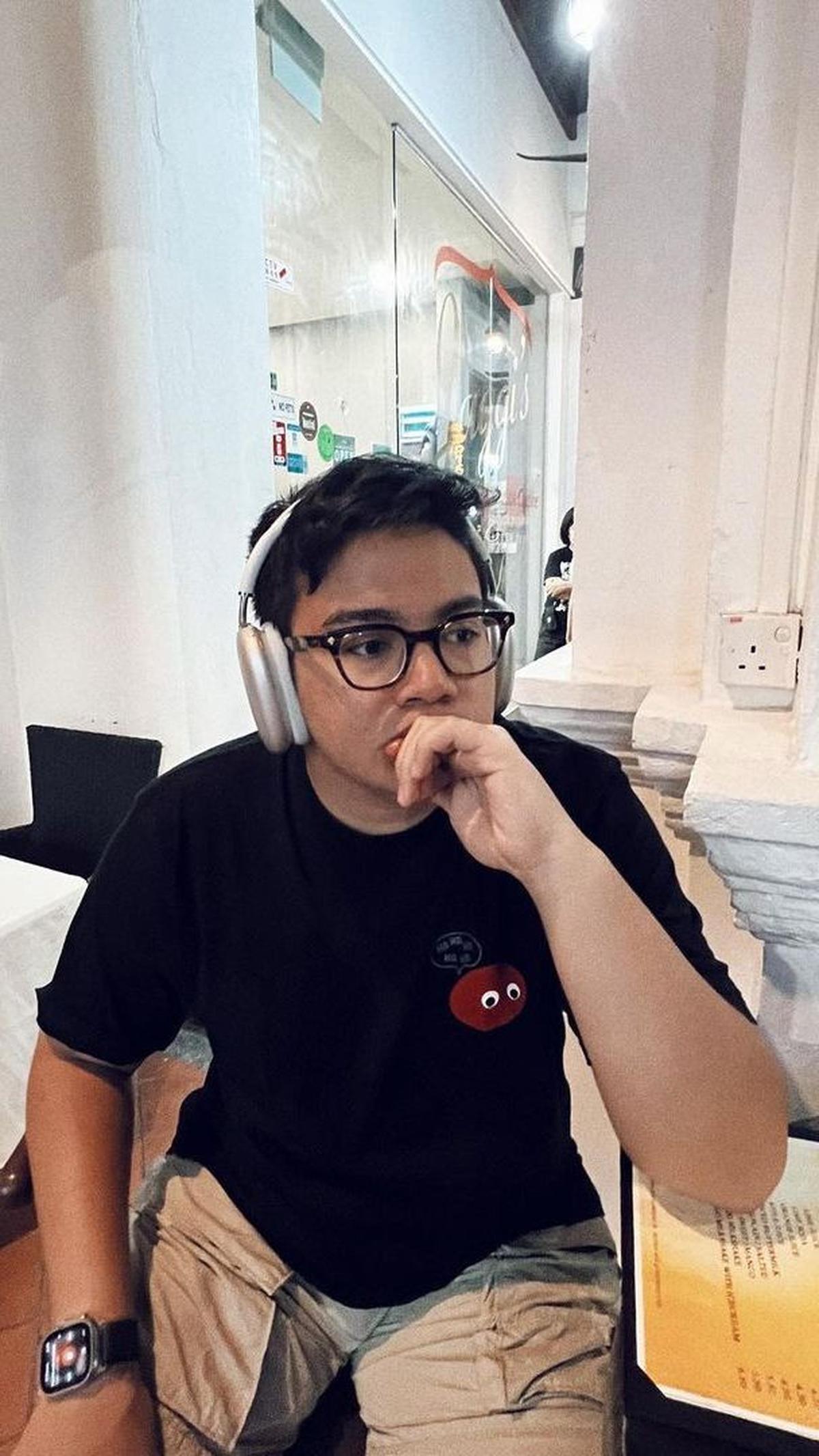 Mengeluarkan Film Bioskop Kukira Kau Rumah <br>