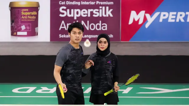 Foto: Sabet Kemenangan di Dua Cabor Secara Beruntun, Begini Tangguhnya Rizky Billar saat Turnamen Olahraga Selebriti Indonesia