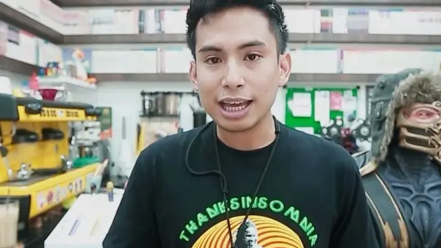 Niko Al Hakim atau Okin (https://www.instagram.com/p/CiCu5GHhFtV/)